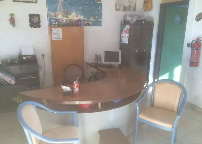 Captain Pavlos 2* لامبي